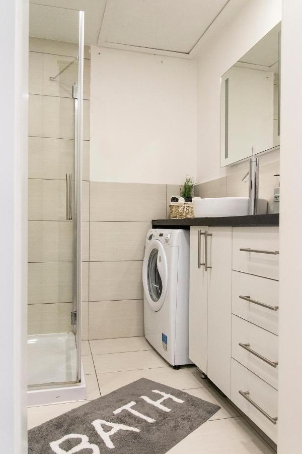 Real Apartments Semmelweis II بودابست المظهر الخارجي الصورة